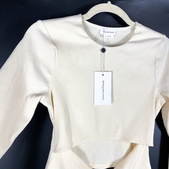 Lovers & Friends Clea Ribbed Top Cream Front Slit Cutout Long Sleeve Sz XS - Picture 5 of 10